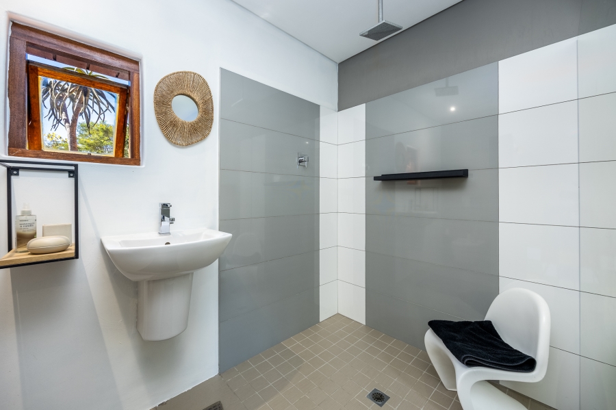 5 Bedroom Property for Sale in Valmary Park Western Cape